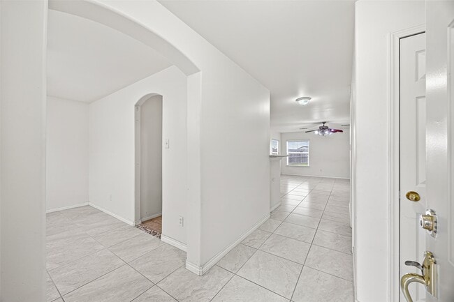 Building Photo - 7331 Wimberly Oaks Ln