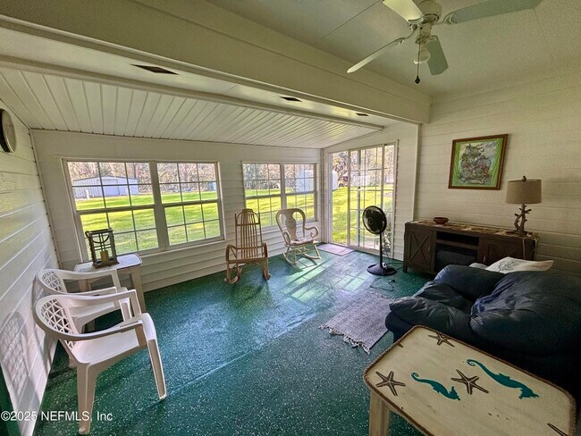 Building Photo - 15813 Butch Baine Dr