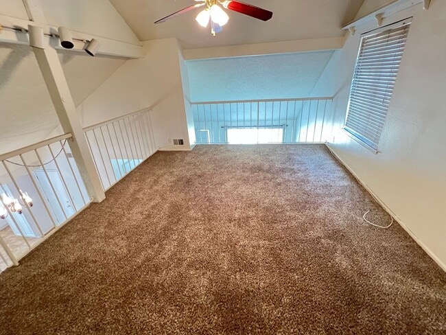 Building Photo - Adorable 3 Bed 2 Bath Home in Anaheim Hills