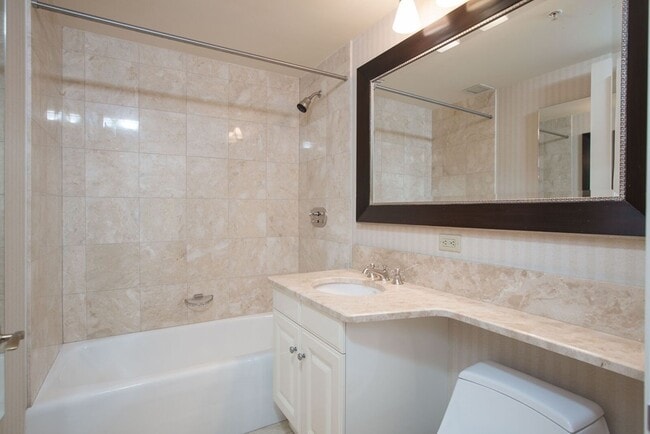 Building Photo - 3 Avery St