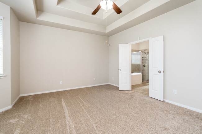 Building Photo - 22918 Caverly Ln