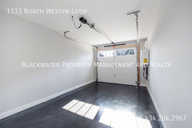 Building Photo - 1133 N Westyn Lp