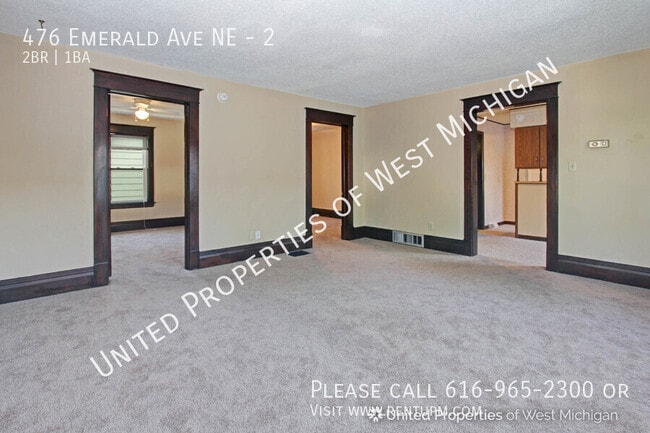 Building Photo - 476 Emerald Ave NE