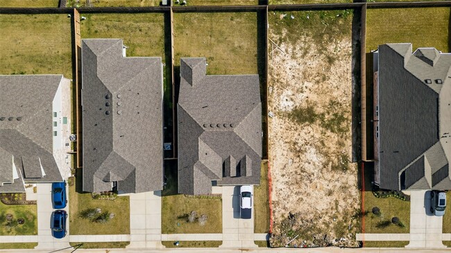 Building Photo - 6118 Waterman Lk Ln