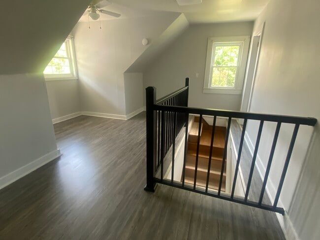Office - 418 W Main St