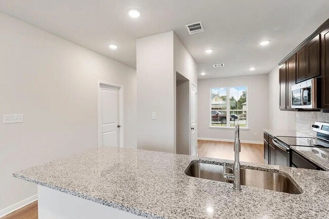 Building Photo - 4783 Native Tree Ln