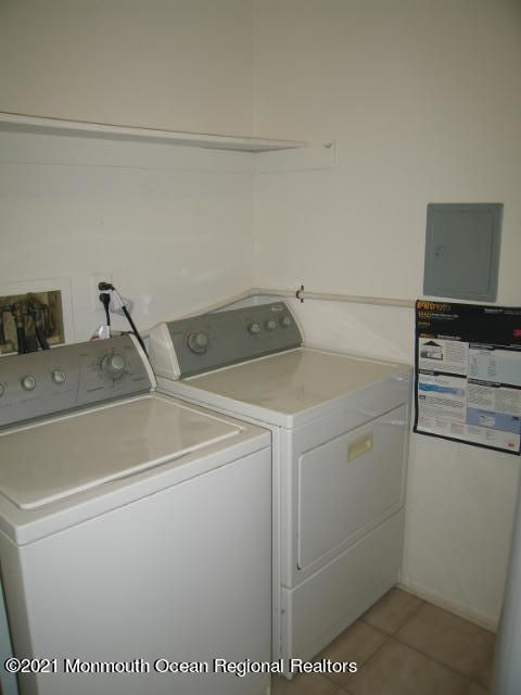 Building Photo - 90 Quince Ct