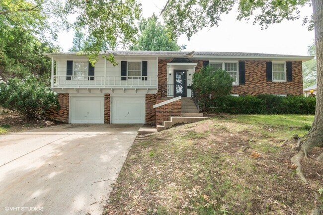 Primary Photo - 4449 E 107th St