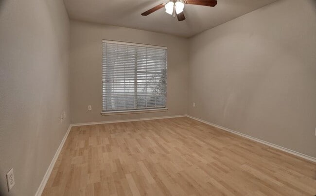 Building Photo - 620 Paso Fino Trail