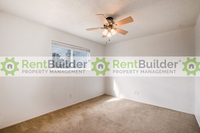 Building Photo - 14104 Turner Pl NE