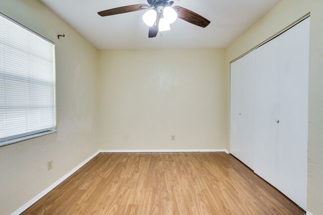 Building Photo - Charming 3BR/2BA Single-Family Home in Por...