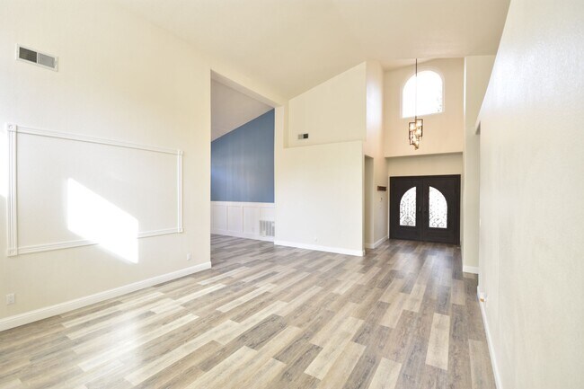 Building Photo - 428 Rockport Cir