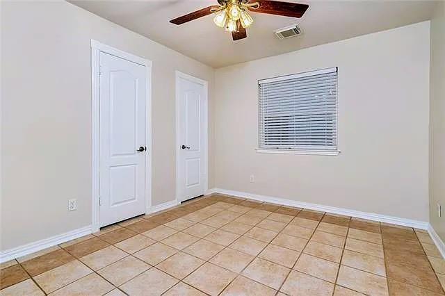 Building Photo - 3602 Bird House Dr