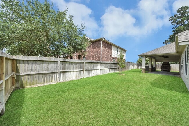 Building Photo - 18403 Sierra Falls Ct