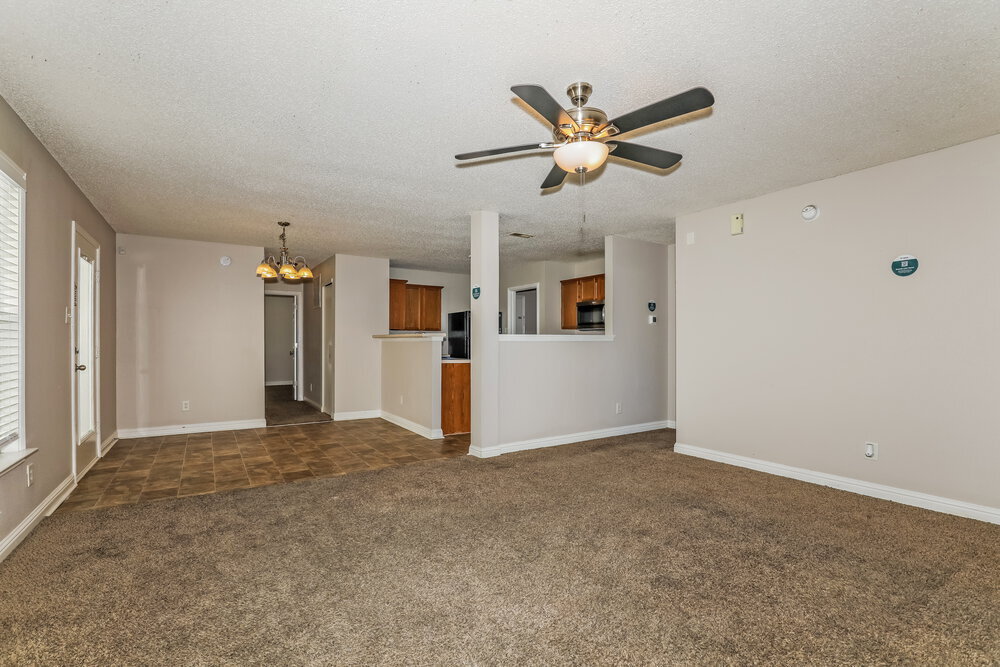 Building Photo - 12677 Loyalty Dr