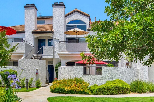 Building Photo - 13133 Le Parc