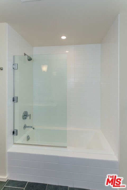 Building Photo - 1155 S Grand Ave