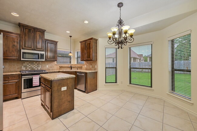Building Photo - 4232 Rocky Rhodes Dr