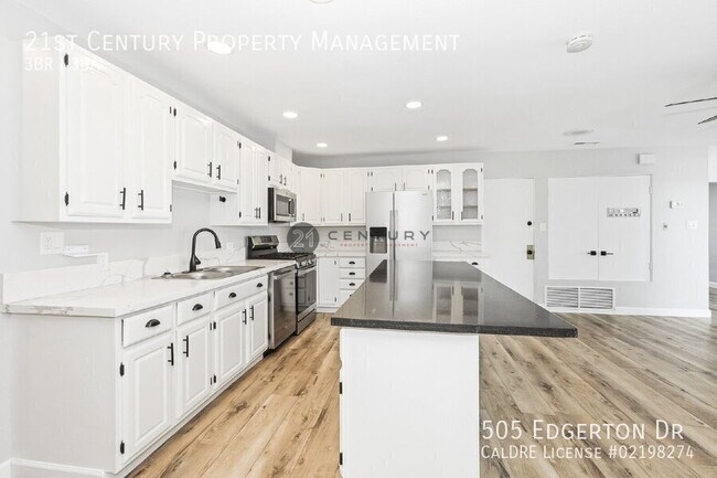Building Photo - 505 Edgerton Dr