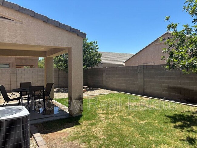 Building Photo - 7265 W Glenn Dr