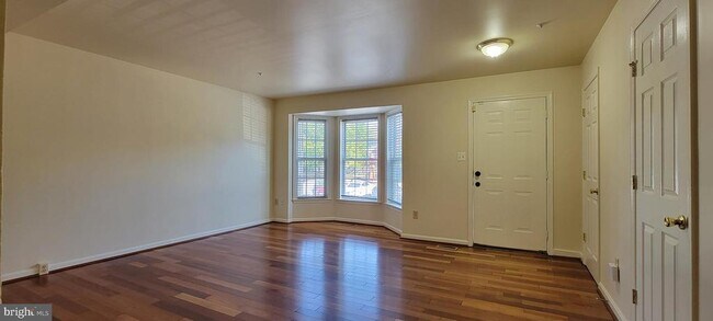 Building Photo - 601 Primus Ct