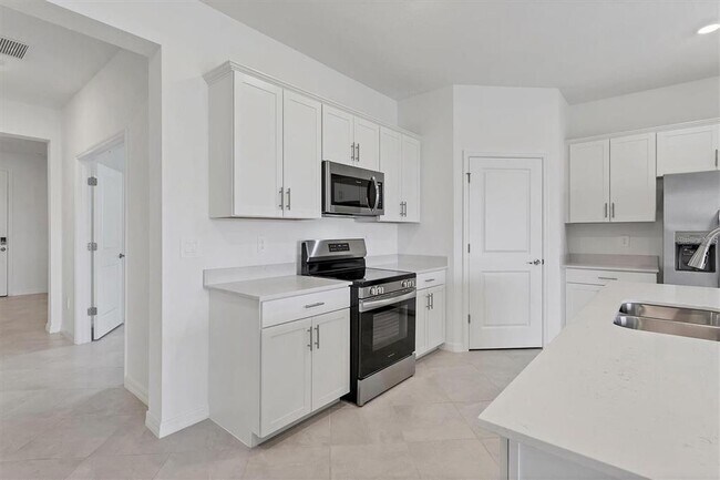Building Photo - 19075 Cabernet Ct