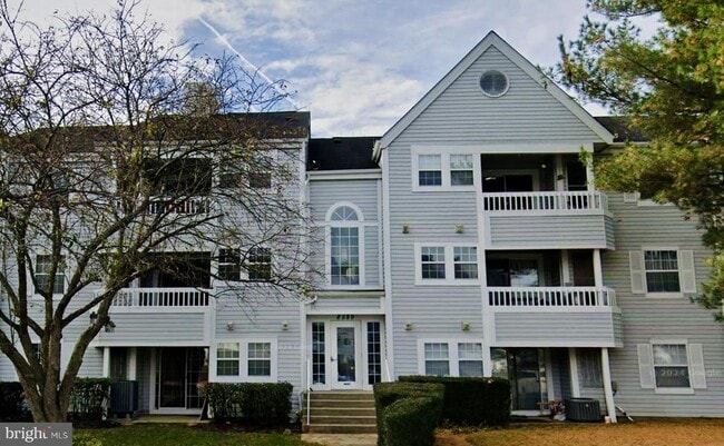 Building Photo - 8589 Falls Run Rd