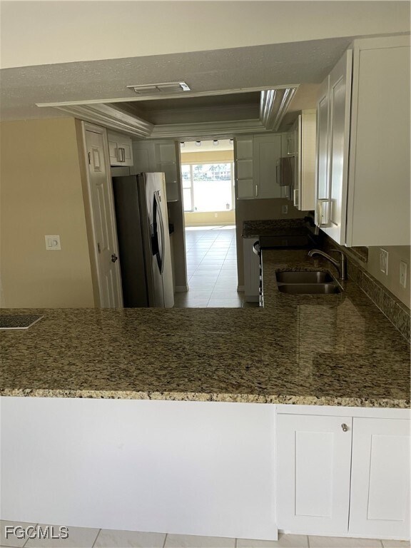 Building Photo - 408 Tudor Dr