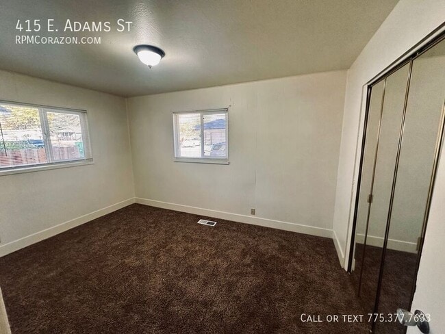 Building Photo - 415 E Adams St
