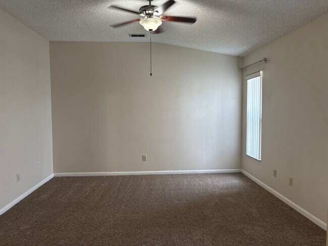 Building Photo - 2861 Falling Tree Cir