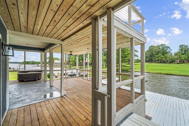 Building Photo - 12986 Wood Harbour Dr