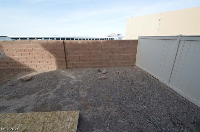 Building Photo - 6670 Tulip Falls Dr