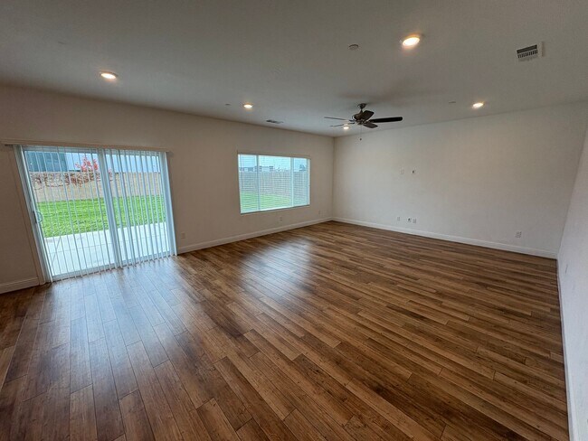 Building Photo - Lennar Built 2 story home coming soon!