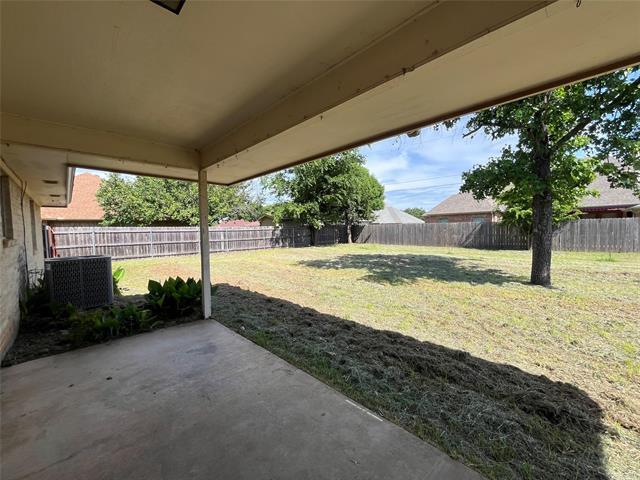 Building Photo - 6415 Circo Dr