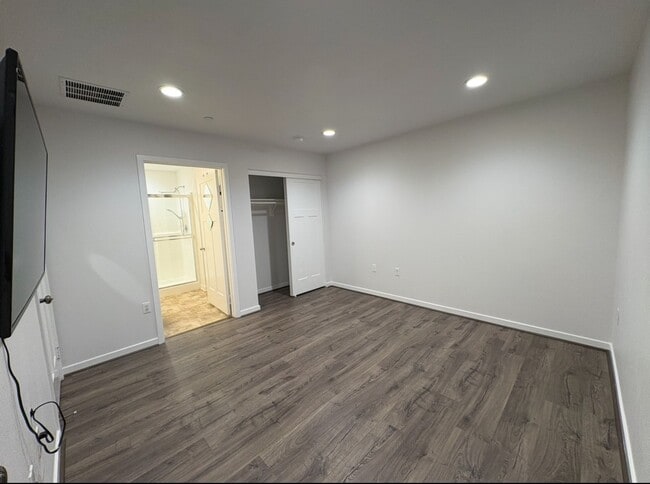 Building Photo - 13218 Shaw Ln