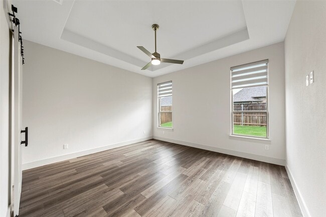 Building Photo - 2089 Abela Dr