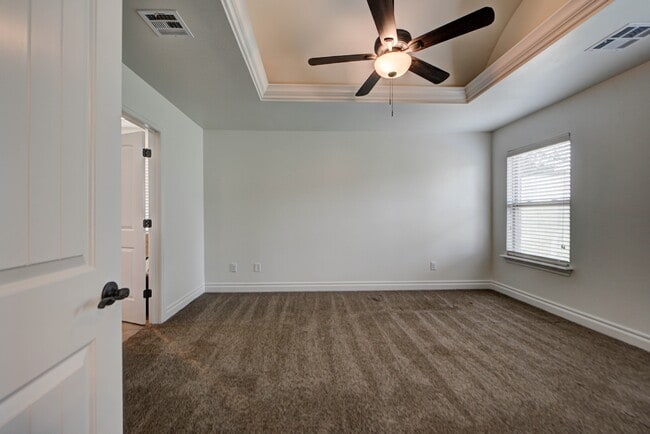 Building Photo - 2901 San Juan Trails