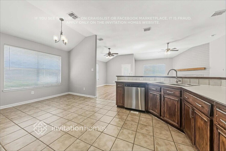 Building Photo - 8117 Hennessey Trail