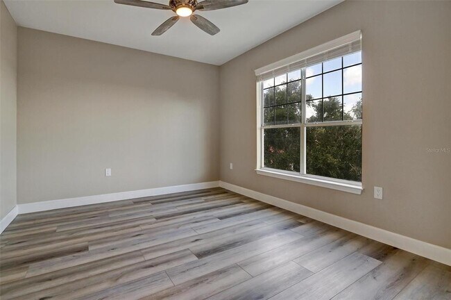 Building Photo - 5000 Culbreath Key Way