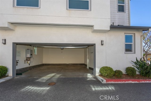 Building Photo - 25416 McCoy Ave