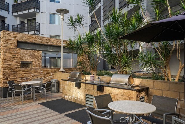Building Photo - 629 Traction Ave