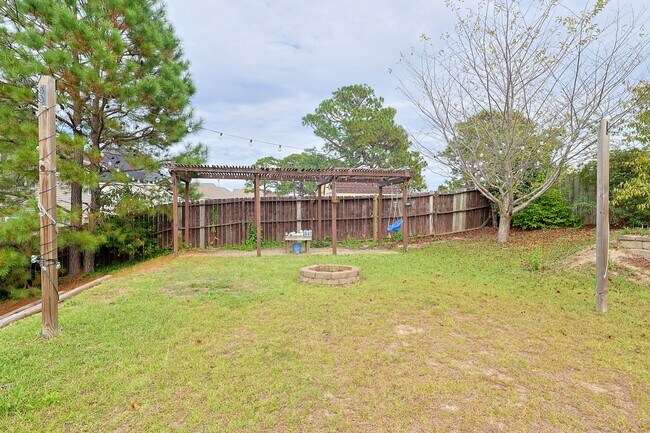 Building Photo - 363 Heathrow Dr