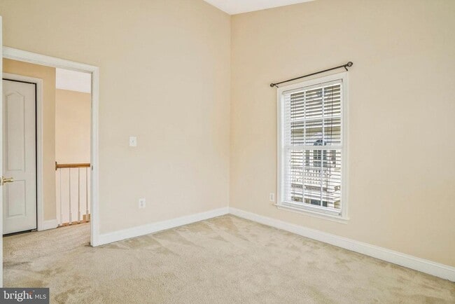 Building Photo - 9980 Cyrandall Dr