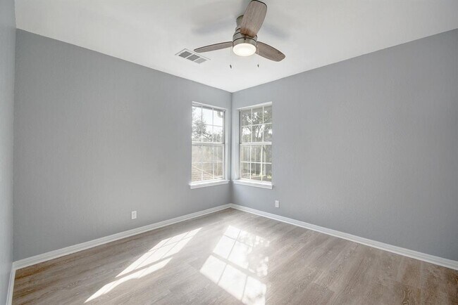 Building Photo - 6563 Needham Ln