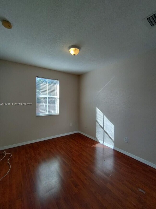 Building Photo - 8546 SW 165th Pl