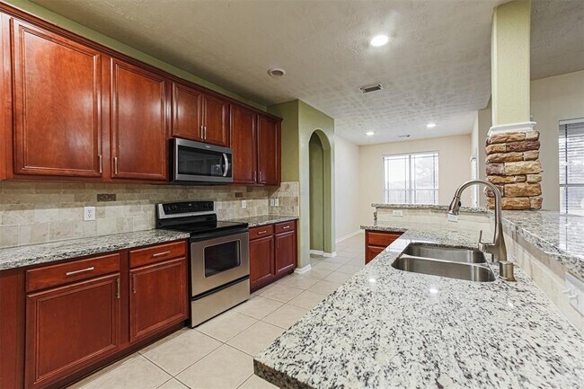 Building Photo - 24503 Jocelyn Park Ct