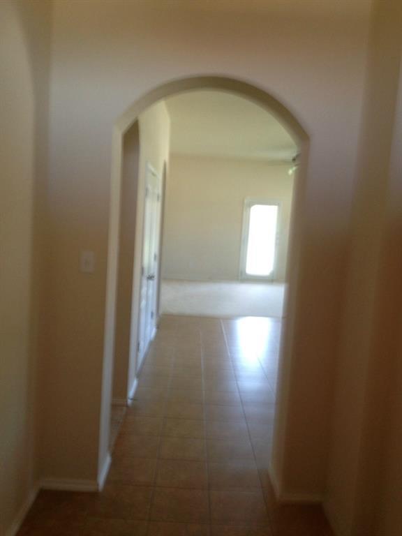 Building Photo - 1200 Rainbow Cove