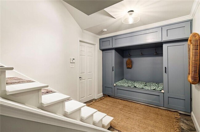 Building Photo - 2270 Emerald Dr