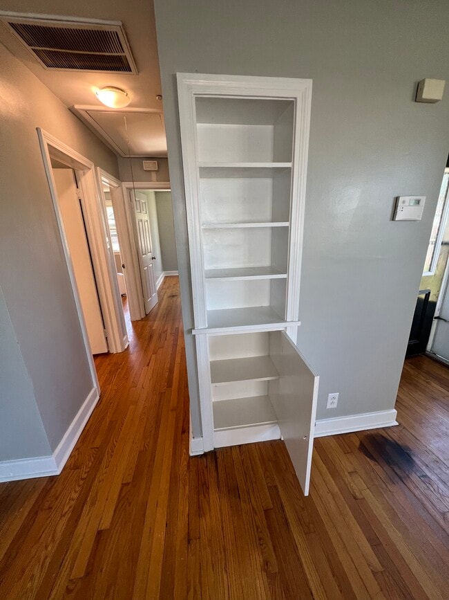 Building Photo - 3607 Harris Ave