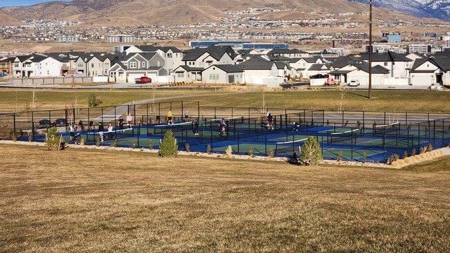 Building Photo - 2773 Tower Ml Wy